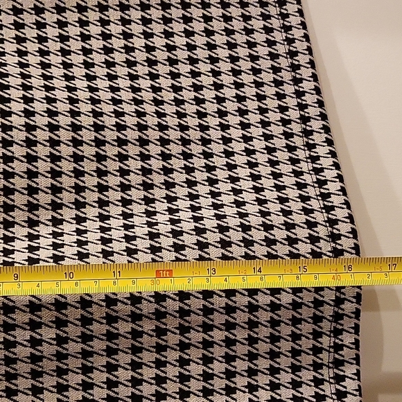 Olive +Oak 2 piece set size Large. Black and grey. NWT - Picture 13 of 13